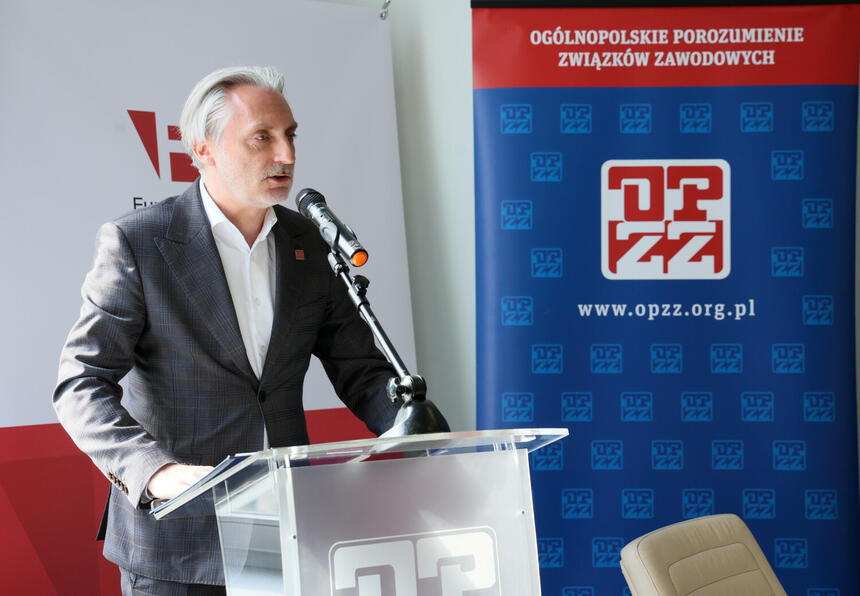 Lider OPZZ Piotr Ostrowski