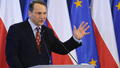 Sikorski i jego wpisy na X. Atut rządu czy skandal? "Ma swój hejterski fanklub"