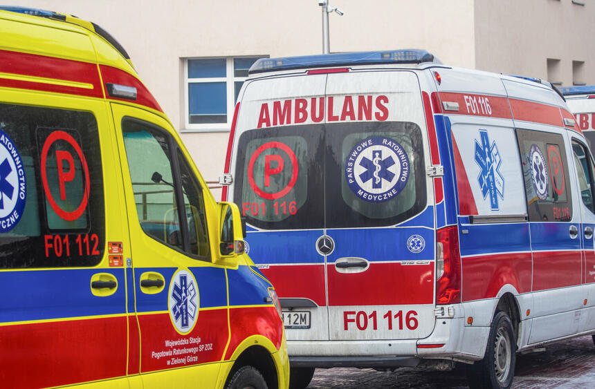 W te dni "karetki częściej jeżdżą do zawałów". "Jak toksyczna substancja podana dożylnie"