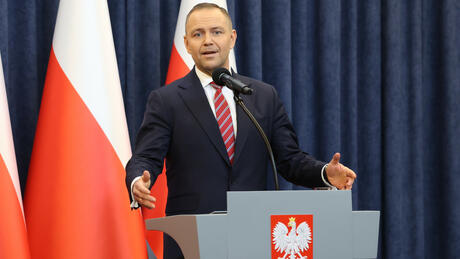 Prezydent zaskoczył ws. SAFE. "Popłynął rozpaczliwcem"