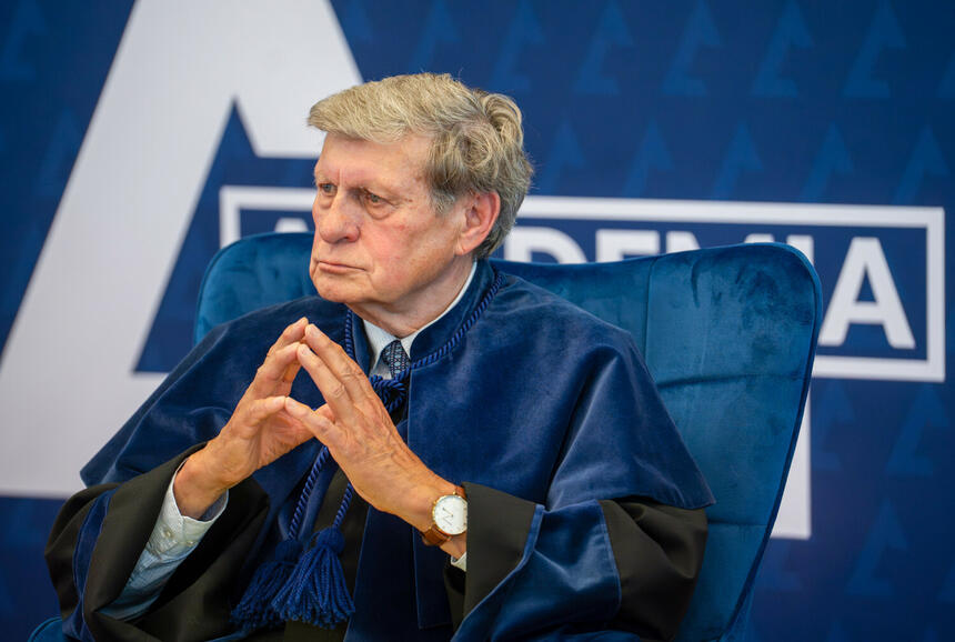 Prof. Balcerowicz ostro o "SAFE 0 proc.". "Chcą wystąpić w roli zbawców narodu"