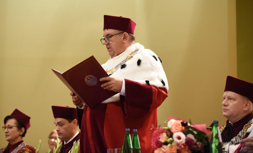 Rektor Uniwersytetu Medycznego prof. dr hab. Wojciech Załuska