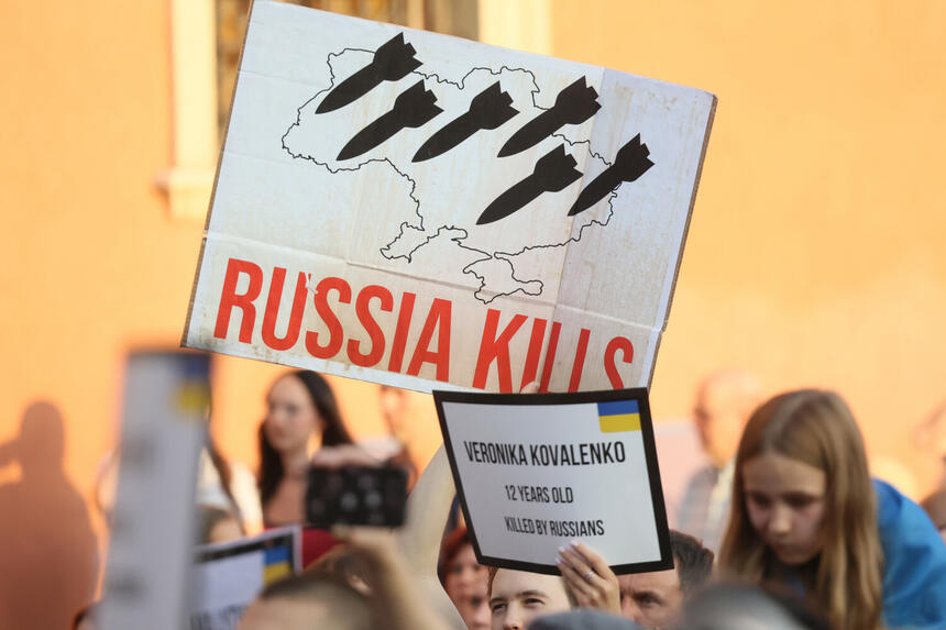 Dzień Niepodległości Ukrainy na Placu Zamkowym w Warszawie