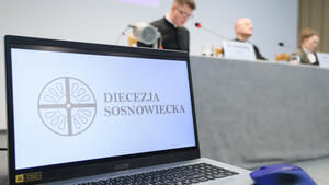 Pedofilia w diecezji sosnowieckiej. Prokuratura domaga się od kościelnej komisji pełnej wersji raportu